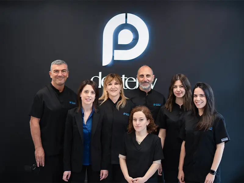 Il team del centro odontoiatrico Denterly a Roma, zona Cassia